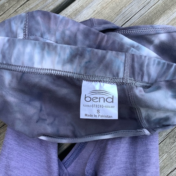 Bend Active On Cloud 9 Set - Size Small - Picture 11 of 12